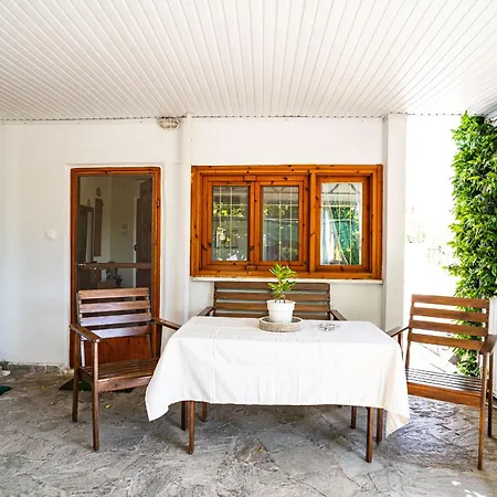 The Garden #x006 Feel Greek *